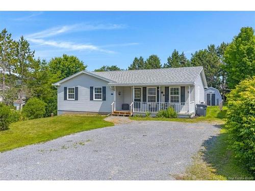 77 Law Ave, Hampton, NB 