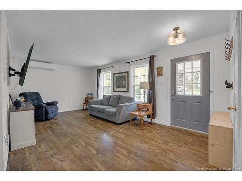 77 Law Ave, Hampton, NB 