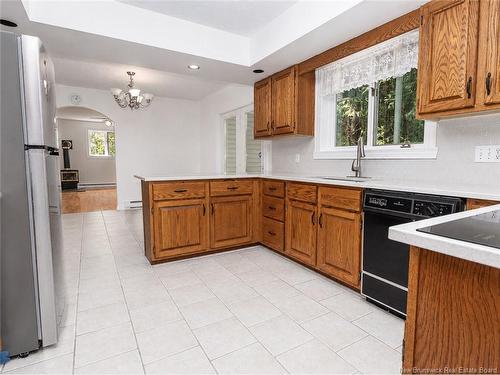 11 Baxter Crt, Fredericton, NB 