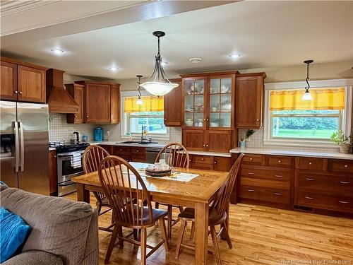 98 Islandview Dr, Miramichi, NB 