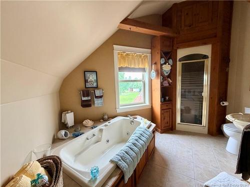 98 Islandview Dr, Miramichi, NB 