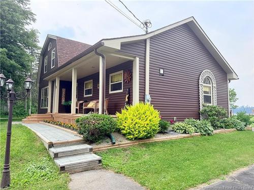 98 Islandview Dr, Miramichi, NB 