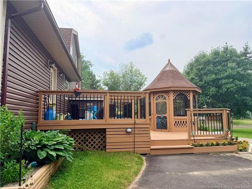98 Islandview Dr, Miramichi, NB 