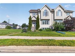 205 Lonsdale DR Moncton, NB E1G 5G4