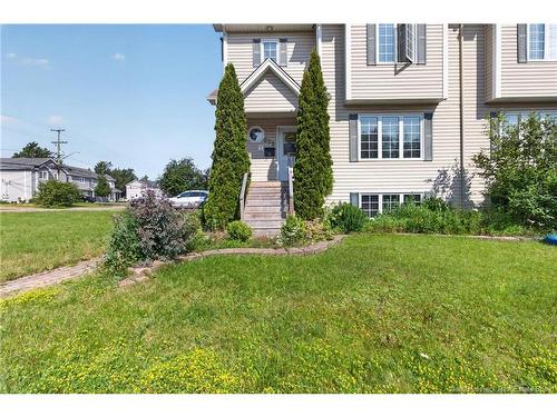 205 Lonsdale Dr, Moncton, NB 