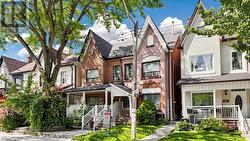 308 ROXTON ROAD Toronto, ON M6G 3P9