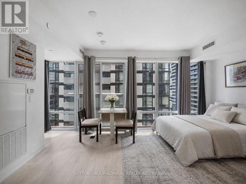 1404 - 18 MAITLAND TERRACE  Toronto, ON M4Y 0H2