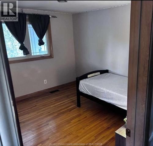 2722 Sierra Drive, Windsor, ON - Indoor Photo Showing Bedroom