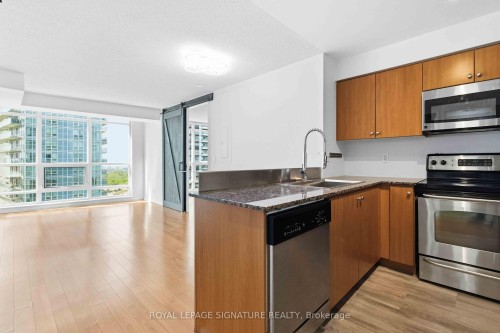 1812-185 Legion Road N, Toronto, ON - Indoor Photo Showing Kitchen With Stainless Steel Kitchen