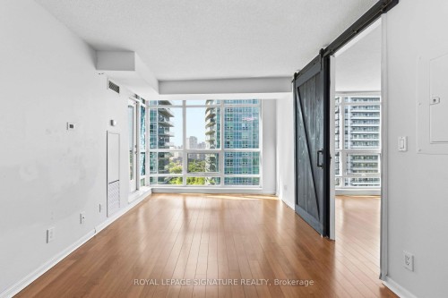 1812-185 Legion Road N, Toronto, ON - Indoor Photo Showing Other Room