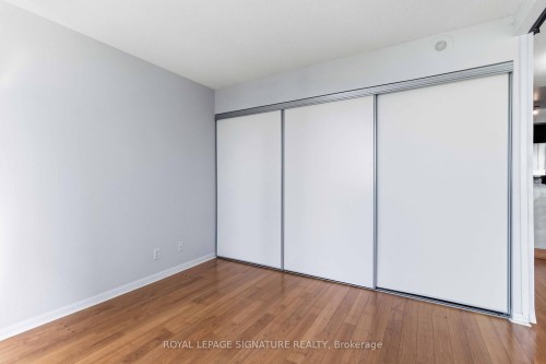 1812-185 Legion Road N, Toronto, ON - Indoor Photo Showing Other Room