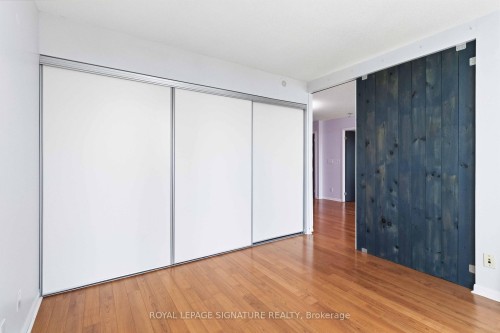 1812-185 Legion Road N, Toronto, ON - Indoor Photo Showing Other Room