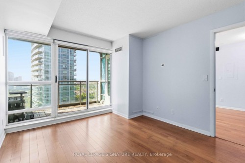 1812-185 Legion Road N, Toronto, ON - Indoor Photo Showing Other Room