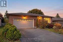 42 APPLEGREEN GROVE  London South (South N), ON N6J 4K4
