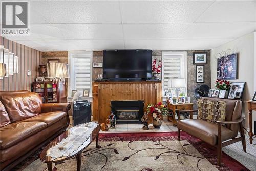 1978 Orchard Avenue, Sarnia, ON 