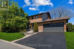 11 ELDERWOOD TRAIL Ottawa, ON K2S 1C9