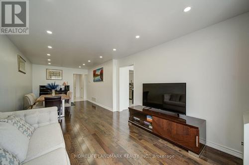 65 Shepton Way, Toronto, ON 