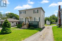 86 Frederick Avenue  Halifax, NS B3N 2K8