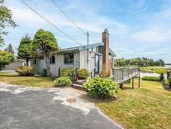 8278 St Margarets Bay Road  Black Point, NS B0J 0C2