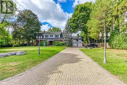 308 MORRISON ROAD Oakville, ON L6J 4J9