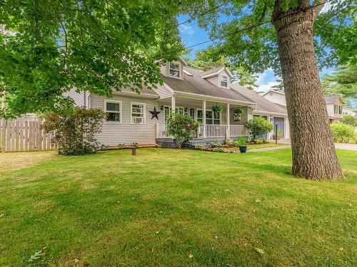 1553 Meghan Dr, Coldbrook, NS 