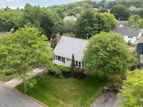 5 Richards Drive, Dartmouth, NS 