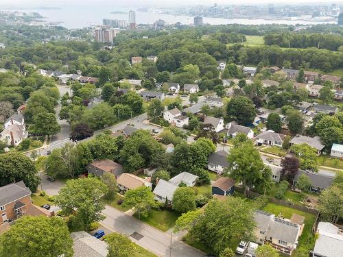 5 Richards Drive, Dartmouth, NS 