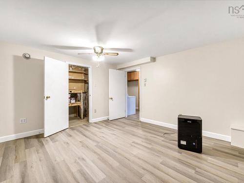 48 Regal Road, Dartmouth, NS - Indoor Photo Showing Other Room