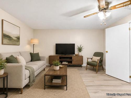 48 Regal Road, Dartmouth, NS - Indoor Photo Showing Living Room