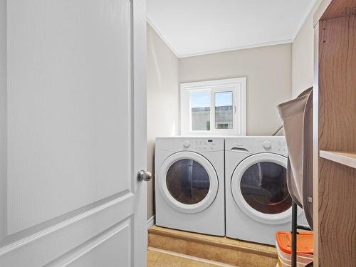 1 Bishop Avenue, Dartmouth, NS 