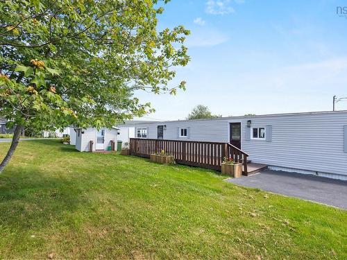 1 Bishop Avenue, Dartmouth, NS 
