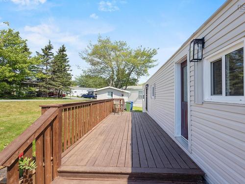 1 Bishop Avenue, Dartmouth, NS 