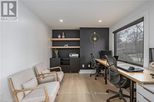 327 Goodram Drive, Burlington, ON 