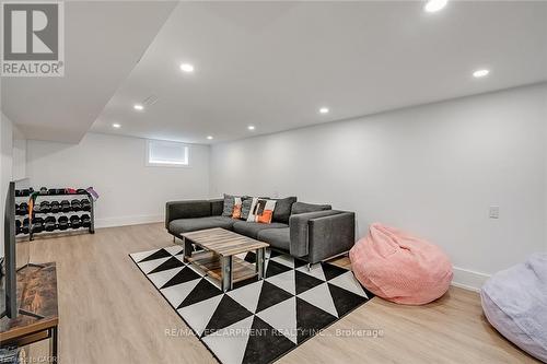 327 Goodram Drive, Burlington, ON 