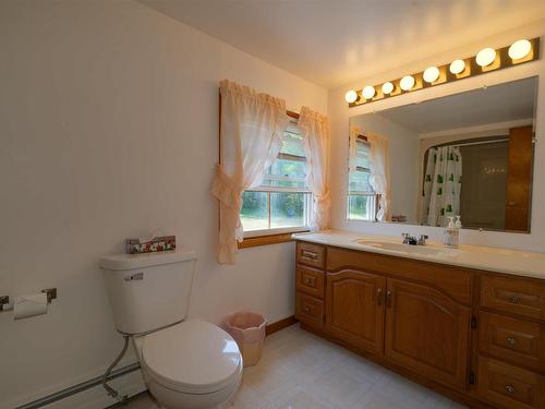 234 Highway 1, Smiths Cove, NS 