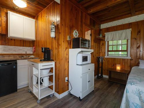 234 Highway 1, Smiths Cove, NS 