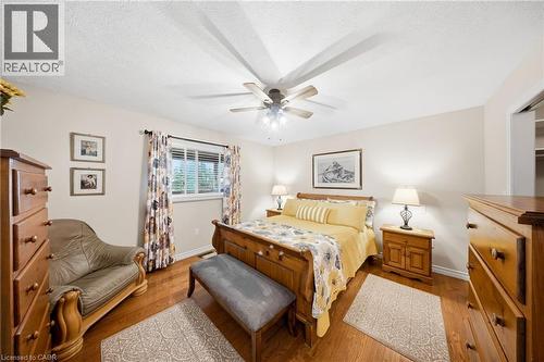 206 Meredith Way, Grey, ON - Indoor Photo Showing Bedroom