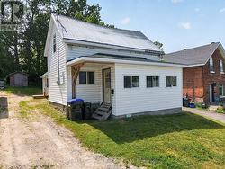 379 GLOUCESTER STREET Midland, ON L4R 1J2