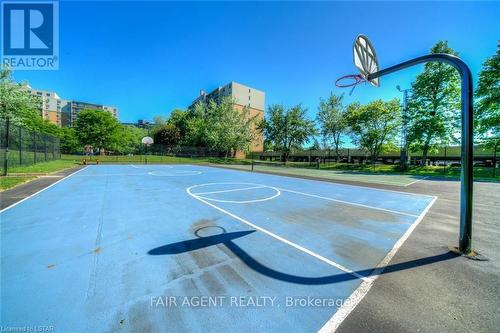 410 - 931 Wonderland Road S, London South (South M), ON 
