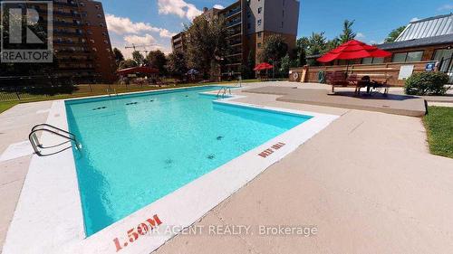 410 - 931 Wonderland Road S, London South (South M), ON 