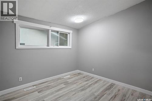 2905 Grant Road, Regina, SK - Indoor Photo Showing Other Room