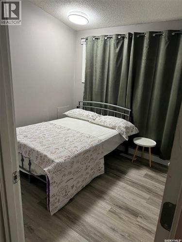 2905 Grant Road, Regina, SK - Indoor Photo Showing Bedroom