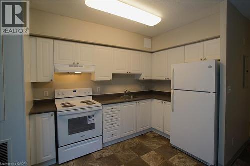 274 ERB Street W Unit# 801 , Waterloo, Ontario N2L 1W2 4