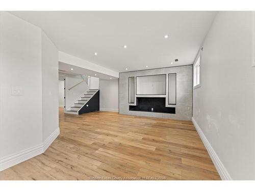 1320 Hansen Crescent, Windsor, ON 