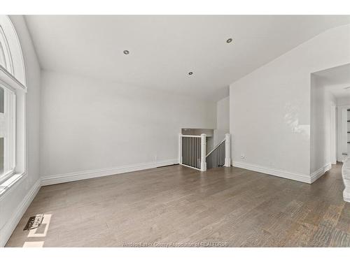 1320 Hansen Crescent, Windsor, ON 