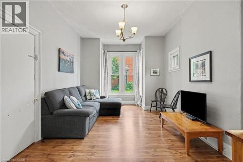22 Stinson Street, Hamilton, ON - Indoor Photo Showing Other Room