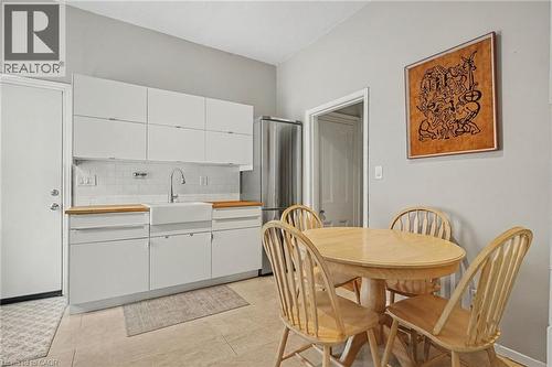 22 Stinson Street, Hamilton, ON - Indoor Photo Showing Dining Room