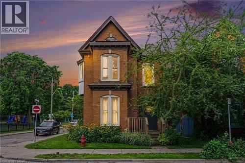22 Stinson Street, Hamilton, ON - Outdoor