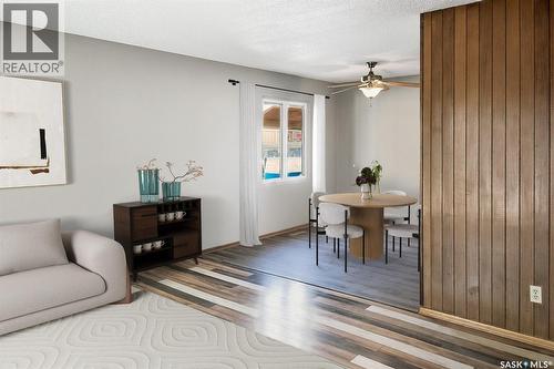 352 Carleton Drive, Saskatoon, SK 