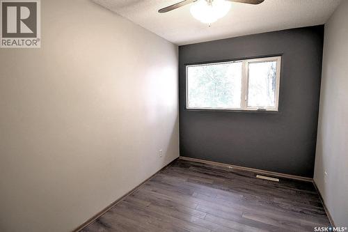 352 Carleton Drive, Saskatoon, SK 
